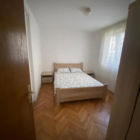 Apartment W